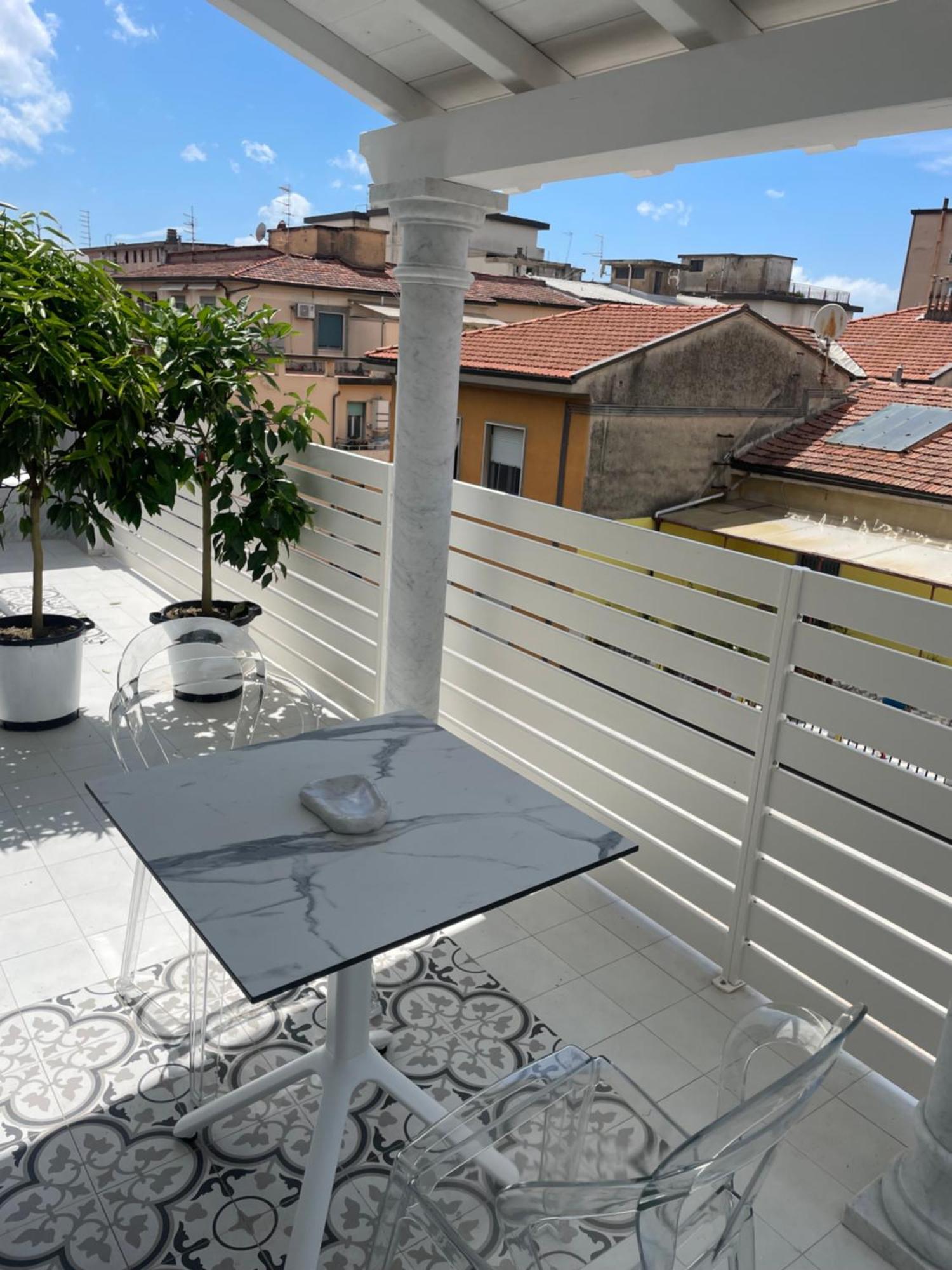 Colombo Street Station Bed and Breakfast Pisa Exteriör bild